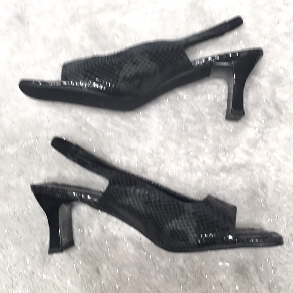 Vintage snakeskin square shoe - Picture 7 of 8